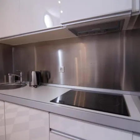 Seafront Oliva فيلة