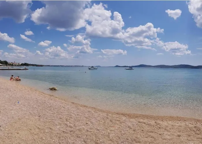 فيلة Seafront Oliva *