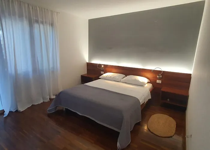 Seafront Oliva فيلة