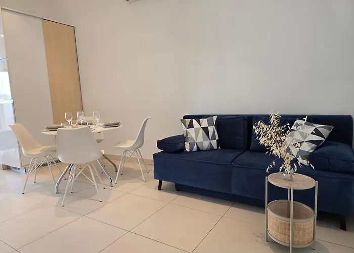 Villa Seafront Oliva Turanj