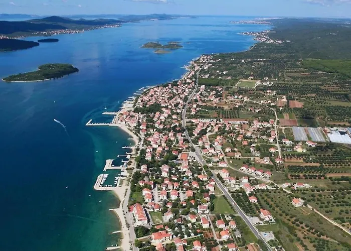 Seafront Oliva فيلة *