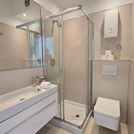 Seafront Oliva Villa Turanj