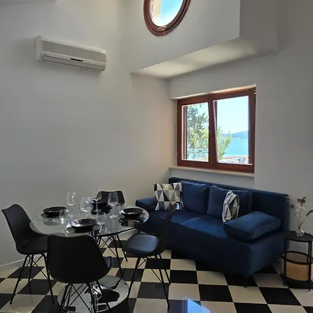 Villa Seafront Oliva *