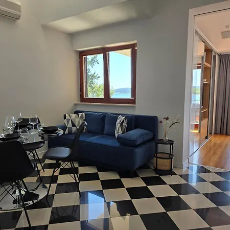 Villa Seafront Oliva